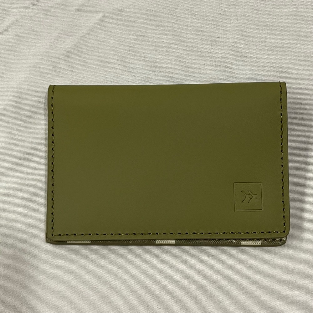 Thread Scout Bifold Wallet Olive Green Checkerboard Pattern‎
